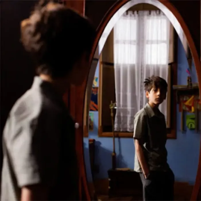 O Menino no Espelho: de Cataguases para a Netflix